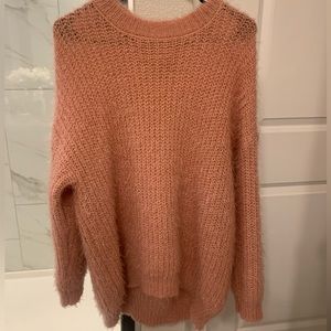 Pink fuzzy sweater/pullover